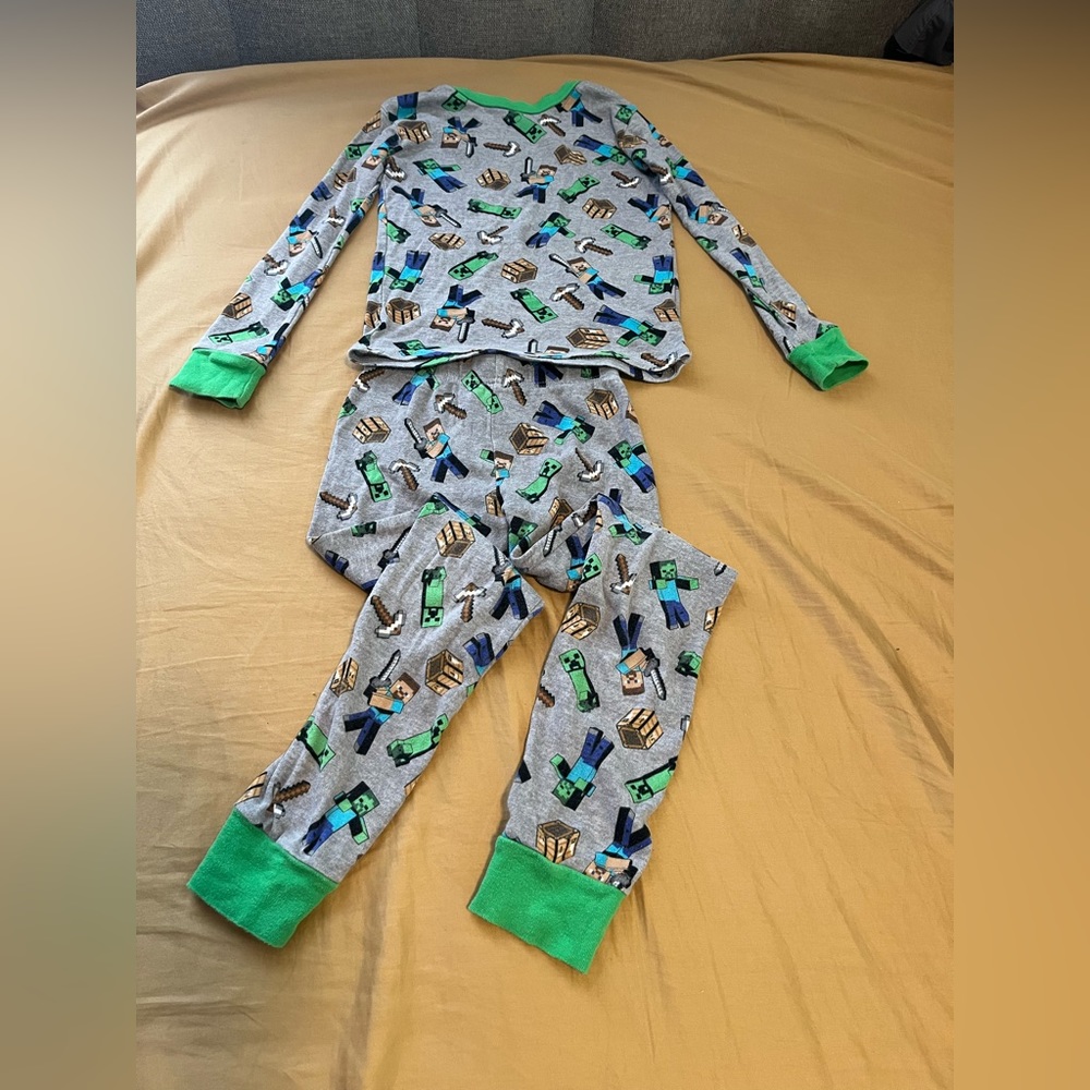 Kids Size 8 Mine Craft PJ’s